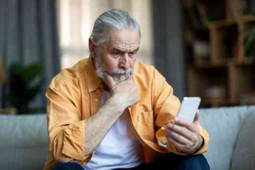 Los mayores, blanco fácil de las estafas digitales: cinco claves para prevenirlas