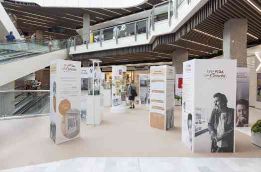 La ciudad natal de Ana María Lajusticia recibe "Una vida ConCiencia", la exposición sobre su legado 