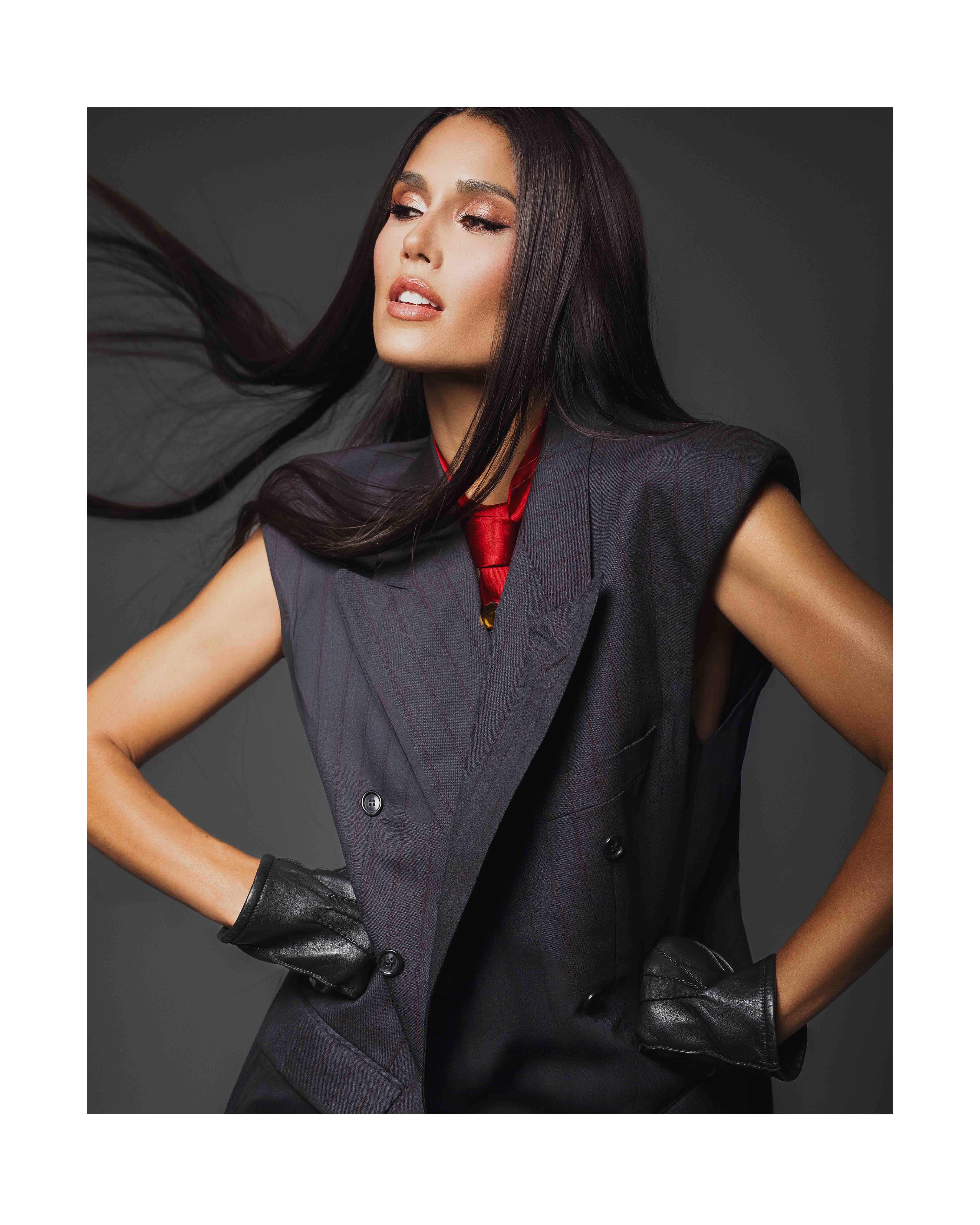 Patricia Yurena, artista y modelo, miss universo España, premiada en los Premios Azul Zero en Lanzarote