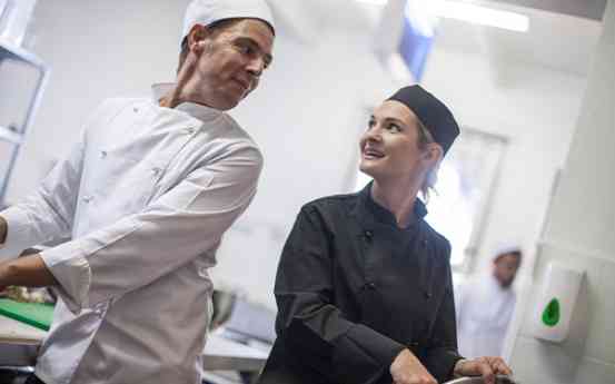 Formación Universitaria potencia la alta cocina profesional con su FP Preparatorio de Técnico Superior en Dirección de Cocina
