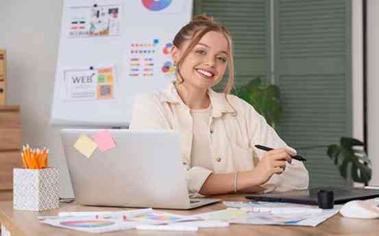 Formación Universitaria impulsa la formación online para el Título Oficial de Técnico Superior en Desarrollo de Aplicaciones Web