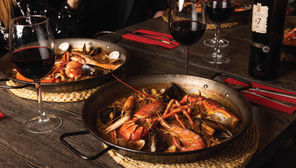 El secreto detrás de "la paella más comida de Barcelona", la primera que ofrece todas sus paellas en formato individual