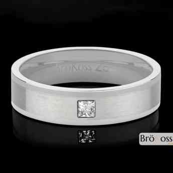 BröKoss presenta su nueva colección de anillos con diamante para hombre