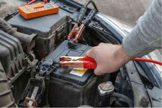 Talleres Murillo destaca la importancia de las baterías de coche en el mantenimiento del vehículo