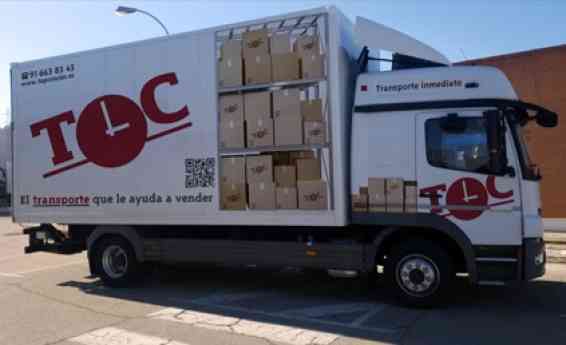 Top Courier cierra el año con un crecimiento destacado en transporte urgente nacional y camiones grúa en Madrid