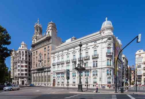 Expertos en robótica, energía y chips llaman desde Valencia a abordar los grandes desafíos tecnológicos