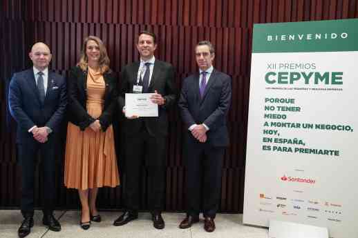 Pinturas Eurotex, finalista en los Premios CEPYME 2025 por su innovación y transformación digital