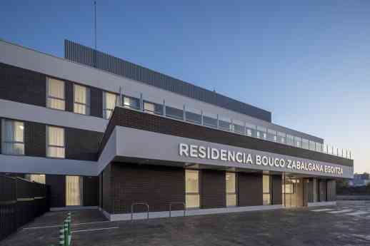 emeis inaugura su nueva residencia Bouco Vitoria Zabalgana