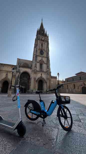 Bird cierra 2025 afianzando la micromovilidad multimodal y evitando más de 30 toneladas de CO₂ en Oviedo