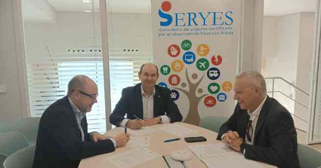 FECOMA renueva su acuerdo con SERYES para seguir impulsando la Economía Social en Madrid
