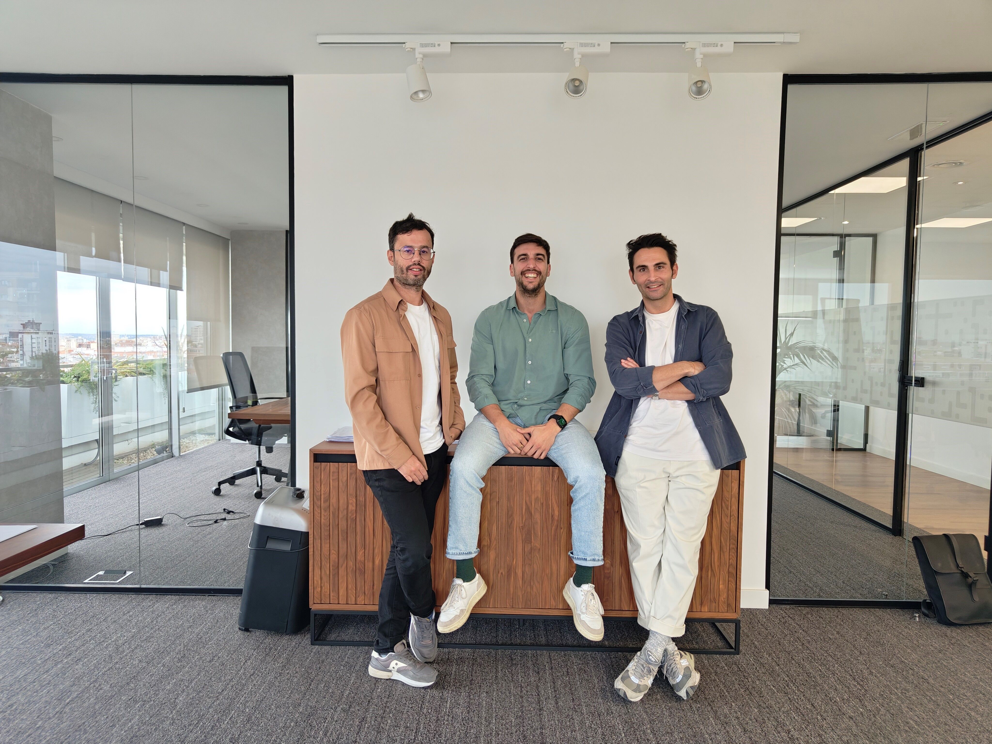 Wardem duplica su facturación en 2025 y dispara las ventas de su plataforma de IA para negocio digital