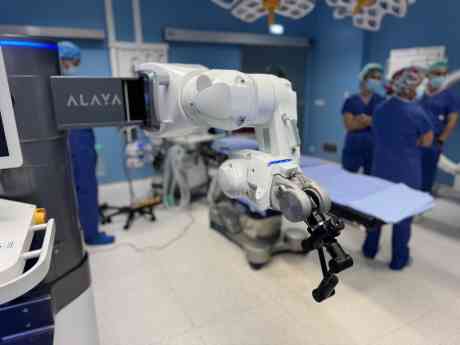 Policlínica Gipuzkoa se sitúa a la vanguardia en neurocirugía con la incorporación de un nuevo robot quirúrgico