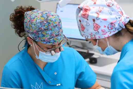 Clínica Dental Naira del Campo, dentista en el centro de Gijón
