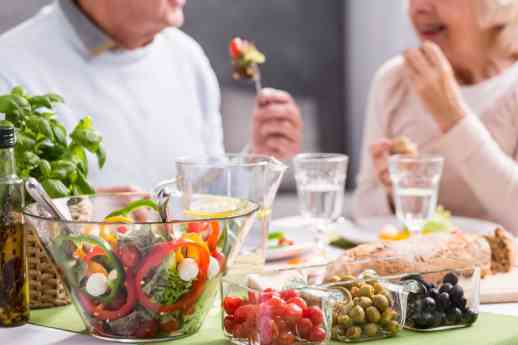 Eider Sánchez, nutricionista de Policlínica Gipuzkoa: "No es obligatorio hacer cinco comidas al día"