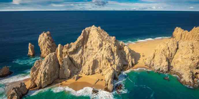 Los Cabos: el destino donde las celebrities celebran el amor