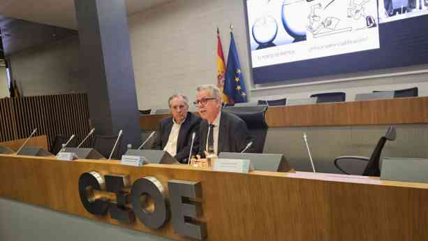 El Informe 'Situación de la Formación en España 2024-25' alerta de que las comunidades autónomas no llegan a gastar ni el 50% de los fondos de formación para empleados