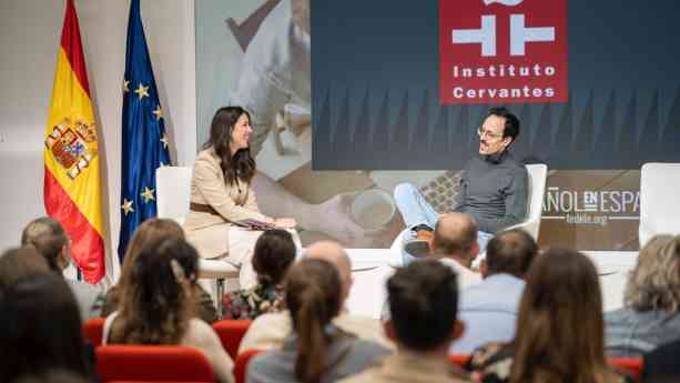 El sector de la enseñanza de español para extranjeros en España alcanza en 2025 su récord de estudiantes