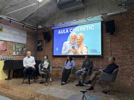 La brecha digital afecta a la autonomía y aumenta la vulnerabilidad de los mayores 