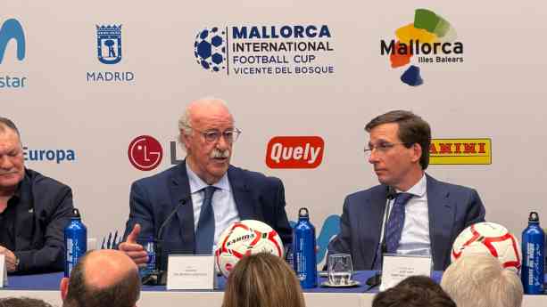 La Vicente del Bosque Football Academy presenta en Madrid sus proyectos deportivos para 2026