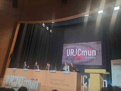 GSD convierte a sus alumnos en diplomáticos con su primer Modelo de Naciones Unidas (MUN) Inter GSD
