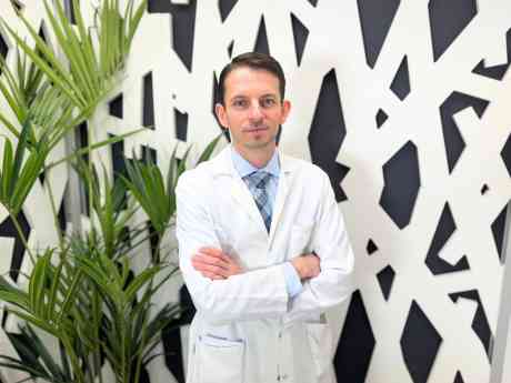 Dr. Santiago Novoa, ginecólogo de Policlínica Gipuzkoa: "La ecografía de la semana 36 es clave para prevenir complicaciones graves en el embarazo"
