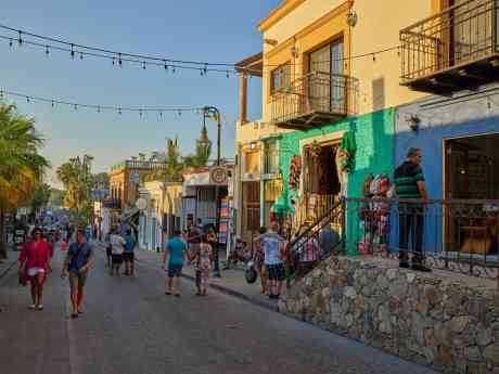 Entre tradición y mar: el lado más cultural de Los Cabos