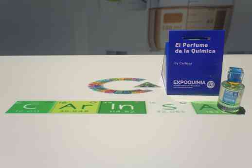 Carinsa crea el perfume de la química para celebrar el 60 aniversario de Expoquimia