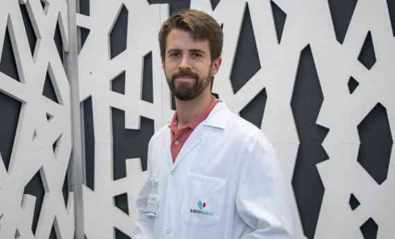 Dr. Alejandro González, urólogo de Policlínica Gipuzkoa: "Las revisiones para detectar precozmente el cáncer de próstata cada vez tienen más importancia"