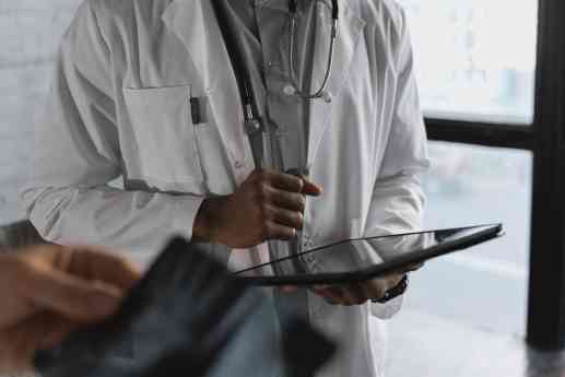 UNIE Universidad lanza el Máster de Formación Permanente en Inteligencia Artificial Aplicada a la Salud