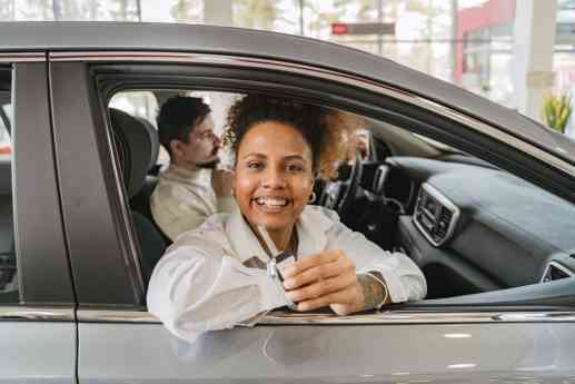 Una inteligencia artificial ya calcula el renting de coche más barato del mercado en menos de dos minutos