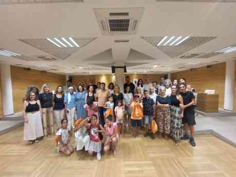 La Fundación Cione Ruta de la Luz vuelve a revisar la vista de los niños saharauis de Vacaciones en Paz