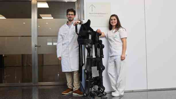 "La fisioterapia es la herramienta terapéutica más importante para ralentizar el curso de la ELA", Alejandro Durán, jefe de Neurología del Hospital Quirónsalud Bizkaia 