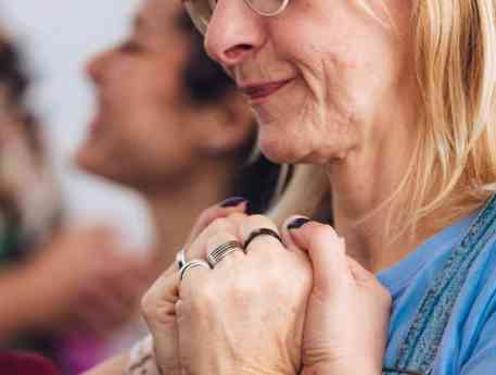 "El Poder de mis Raíces": una formación online para explorar los patrones familiares y su influencia en la vida adulta