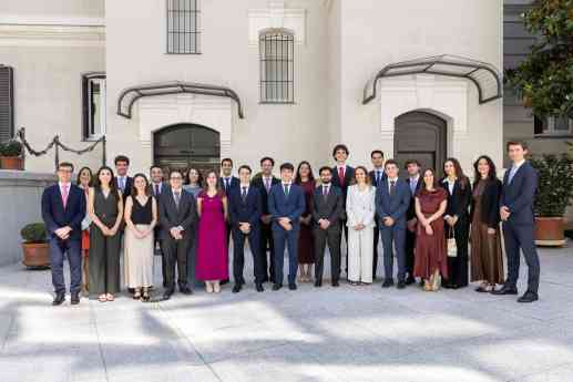 La Fundación Rafael del Pino impulsa la formación internacional de 24 jóvenes españoles