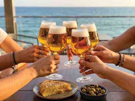 Nace el término "zitoturismo" para definir las experiencias de viaje vinculadas a la cultura cervecera en España