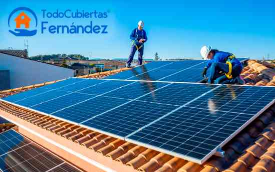 Todo Cubiertas Fernández señala qué aspectos deben revisarse antes de instalar paneles solares en un tejado