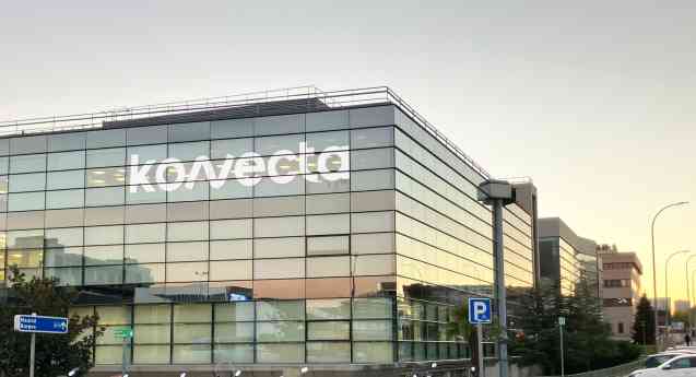 Konecta impulsa la traducción de voz en tiempo real para ampliar la atención en lenguas cooficiales