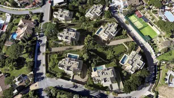 IQUO lanza Dream Hacienda Las Chapas, siete villas de autor en el Este de Marbella