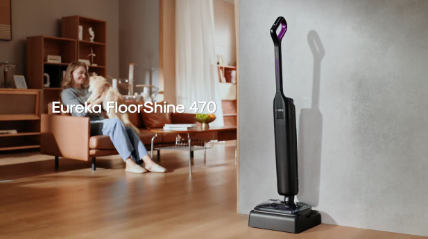 Eureka presenta FloorShine 470, solución versátil para aspirar y fregar los suelos de los hogares españoles