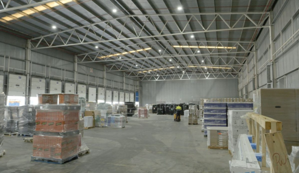 Palletways Iberia inaugura nuevas instalaciones logísticas en Alcalá de Henares