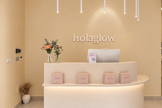 Holaglow acelera su expansión nacional con dos nuevas clínicas en Bilbao y Sevilla y prevé alcanzar los 5 millones de euros de facturación en 2026