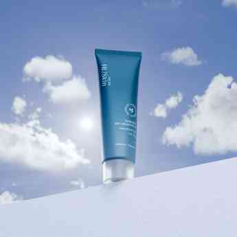 Herbalife presenta su nueva Crema de Día Iluminadora con FPS30: hidratación y protección solar avanzada en un solo gesto