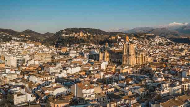 Un tercio de los hogares considera necesarias mejoras de eficiencia energética: el envejecimiento del parque residencial agrava el reto
